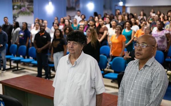 Volta Redonda promove aula inaugural do curso gratuito de Libras