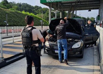 Foragido por contrabando de cigarros é preso na Baixada Fluminense