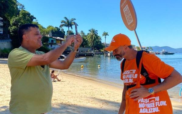 RioSP intensifica orientação sobre Free Flow na Rio-Santos durante feriado de Tiradentes