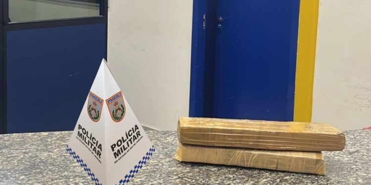Suspeito foge de bicicleta e deixa 2 kg de maconha para trás em Paraty