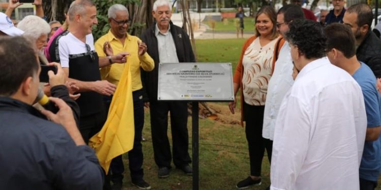 Presidente da AAPVR celebra revitalização de praça e novo complexo esportivo no bairro Sessenta