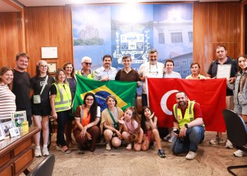 Prefeitura de Barra do Piraí recebe Intercâmbio Rotário da Amizade com visitantes da Turquia