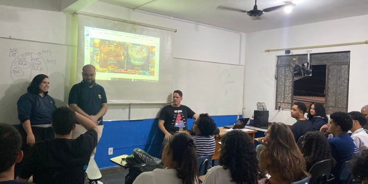 Ex-aluna do Pré-Vestibular Cidadão transforma experiência no MEP em pesquisa acadêmica