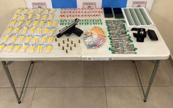 Gerente do tráfico com tornozeleira eletrônica atira em policial e é preso após confronto em Volta Redonda