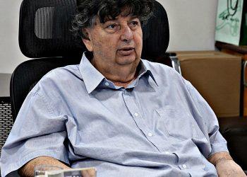 Com R$ 40 milhões do Itaú, Neto antecipa 13º de 13,5 mil servidores para junho