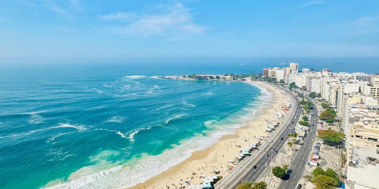 Rio de Janeiro mantém alta no turismo internacional e registra crescimento de 18,1% em 2026