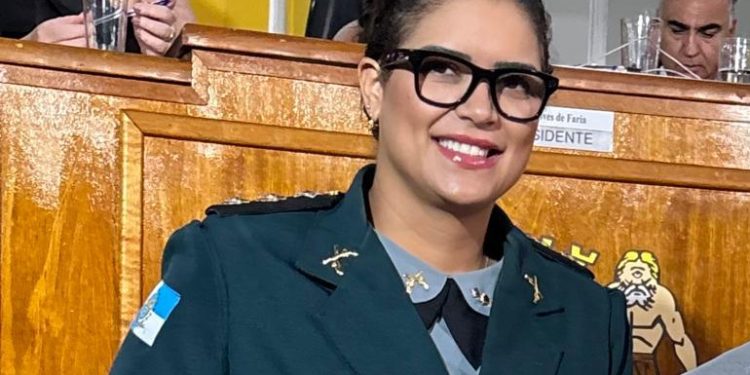 Tenente-coronel Amanda assume o 28º BPM em Volta Redonda nesta segunda-feira