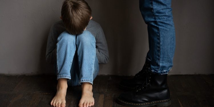 Maio Laranja: denúncias de violência sexual contra crianças e adolescentes crescem no Brasil