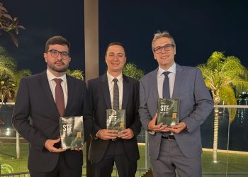 Advogados de Volta Redonda lançam livro em Brasília sobre jurisprudência do STF