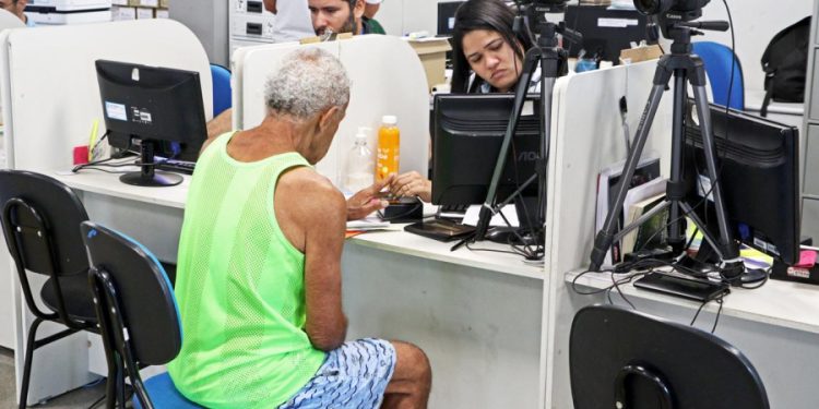 Detran RJ amplia atendimento prioritário para emissão de identidade
