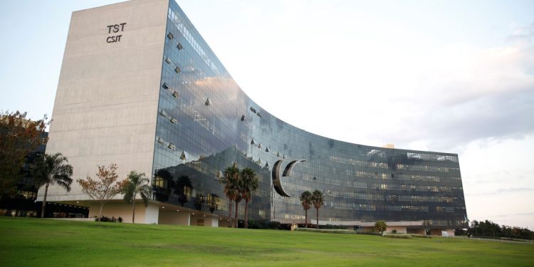 TST mantém condenação da Ortobom por discriminação de gênero em promoções a cargos de liderança