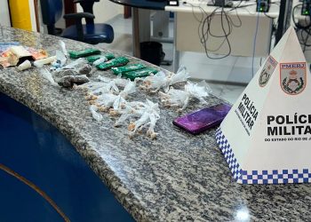Dois homens são presos por tráfico de drogas durante operação em Pinheiral