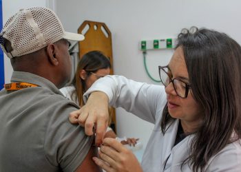Barra do Piraí leva vacinação contra a gripe à Feira Livre neste fim de semana