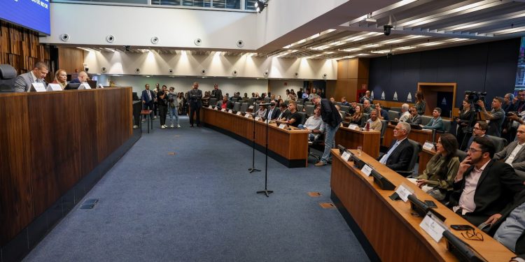 Alerj propõe ampliar repasses para a saúde dos municípios e criar calendário de pagamentos