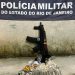 Fuzil de guerra e drogas são apreendidos em operação no Bracuí, em Angra dos Reis
