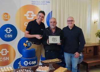 CSN homenageia mais de 2,5 mil trabalhadores por tempo de empresa