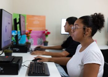 Inscrições para cursos gratuitos de informática e economia criativa terminam na segunda em Volta Redonda