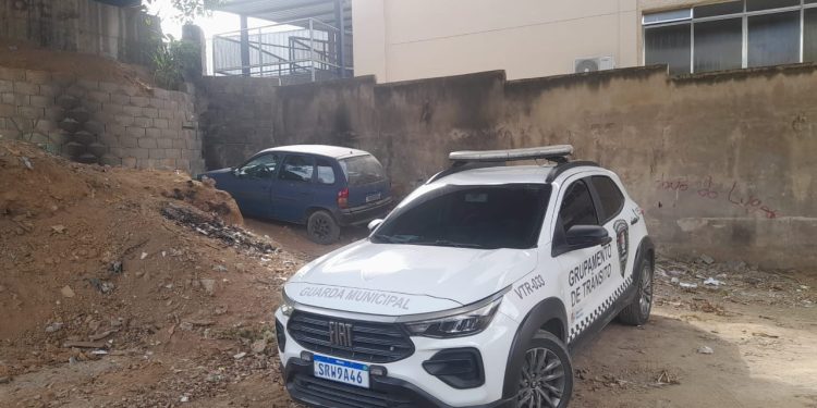 Guarda Municipal recupera carro roubado durante patrulhamento em Barra Mansa