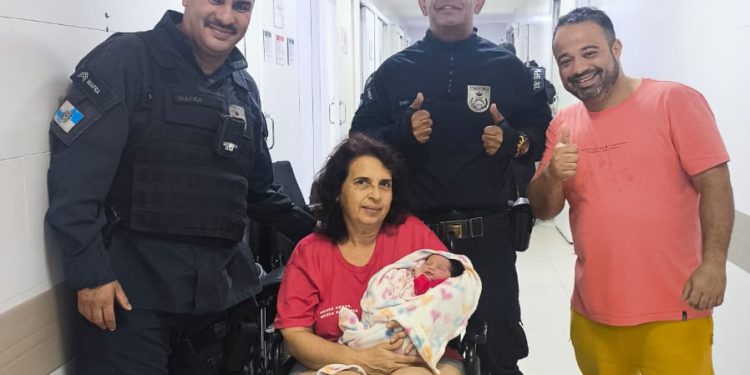 PM salva recém-nascida de dois dias após engasgo em Barra Mansa