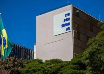 Indústria reage à taxação dos EUA sobre produtos brasileiros