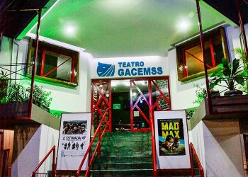 Sarau ConVerso chega à 9ª edição com poesia, música e solidariedade em Volta Redonda
