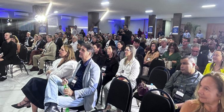 AlimentAÇÃO reúne mais de 200 empreendedores e lideranças do setor em Penedo