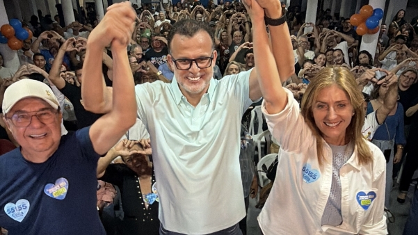 Célia e Fernando Jordão reúnem apoiadores em evento de campanha em Angra dos Reis