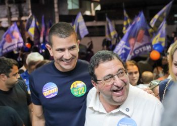 Douglas Ruas defende autonomia financeira no combate à violência contra a mulher