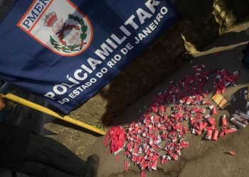 Homem é preso com drogas durante operação da PM em Volta Redonda