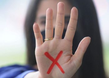 Lei Maria da Penha chega aos 20 anos entre avanços na proteção e desafios no combate à violência