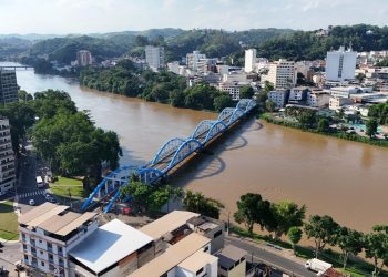 Barra Mansa: Ponte dos Arcos será interditada neste domingo para poda de árvores