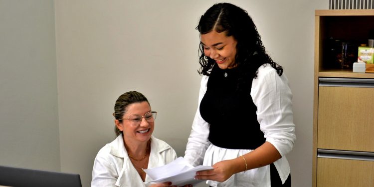 Deixar tudo para trás para recomeçar: Projeto Novos Horizontes transforma a vida de adolescente em Volta Redonda