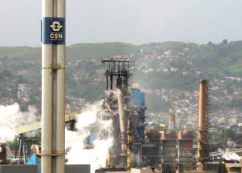 CSN alonga dívida no exterior