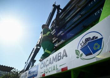 Furlani lança Programa Caçamba Social em Barra Mansa
