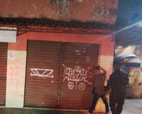 Casal é preso por furto a farmácia em Volta Redonda