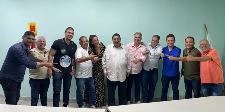 Munir Neto conquista apoio de 10 vereadores em Volta Redonda