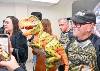 Resende anuncia parque ‘Mundo dos Dinossauros – Terra dos Gigantes’