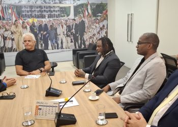 Em Brasília, Sindicato dos Metalúrgicos amplia articulação em defesa da indústria, do aço e do emprego