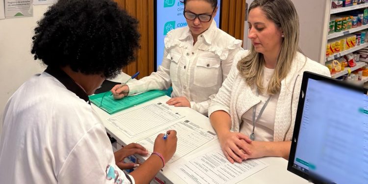 Volta Redonda fiscaliza farmácias após alerta sobre medicamento falsificado