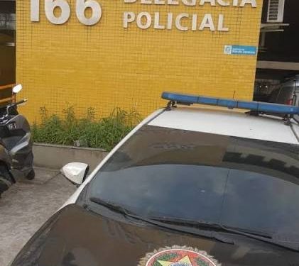 Homem é esfaqueado  após discussão em Angra dos Reis