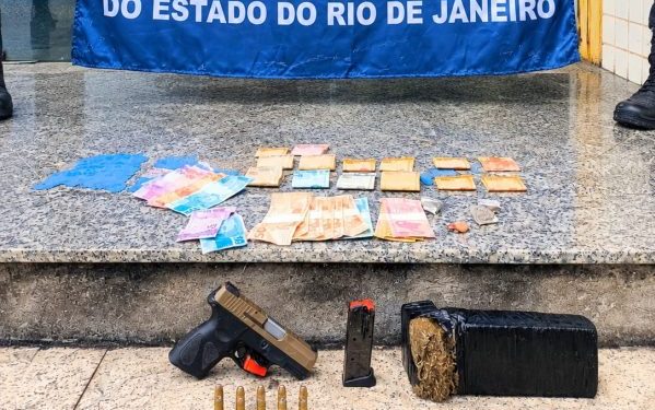 Três homens são presos com pistola e drogas durante operação em Sapucaia