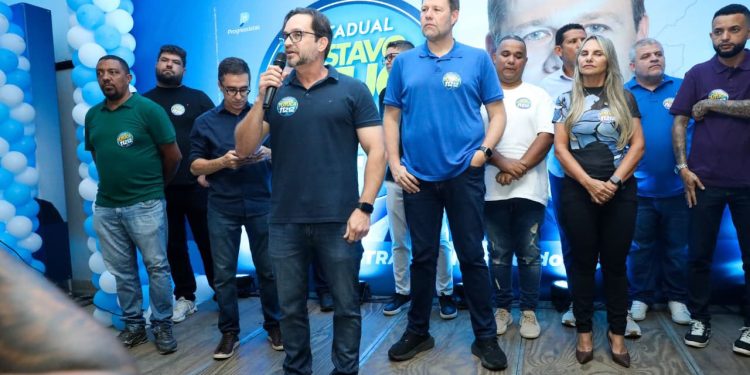 Gustavo Tutuca recebe apoio de oito dos nove vereadores de Pinheiral