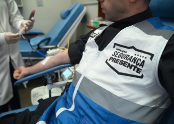 Policiais do Segurança Presente doam sangue para reforçar estoque em Barra Mansa
