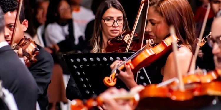 Orquestra Sinfônica de Barra Mansa apresenta obra inédita de Chostakovitch no Brasil
