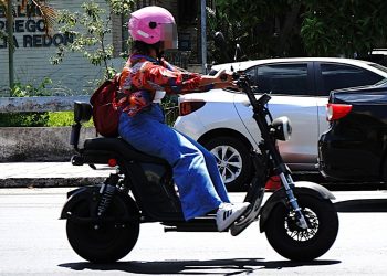Volta Redonda reforça regras para circulação de bicicletas elétricas e autopropelidos