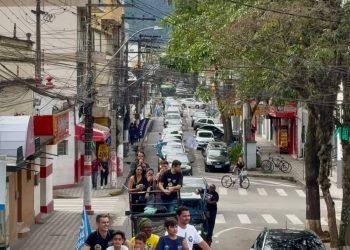 Diogo Balieiro arrasta multidão em grande carreata e mostra força em Itatiaia