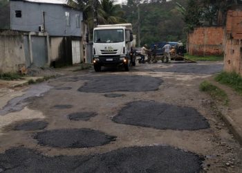 Neto anuncia novo asfalto para vários bairros de Volta Redonda