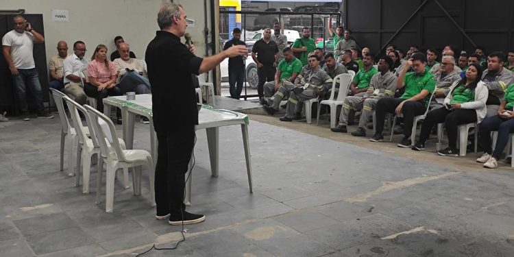 Coronel Henrique amplia base de apoio pelo estado