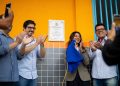 Katia Miki entrega escola reformada após mais de três anos de espera em Barra do Piraí
