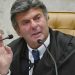 Fux suspende decisão de Dino e mantém ordem para retirar posts sobre Flávio Bolsonaro